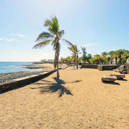 Costa Teguise 3 Bed Villa With Sea View On The Golf Estate