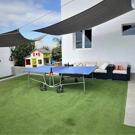 Costa Teguise 3 Bed Villa With Sea View On The Golf Estate Teguise (Lanzarote)