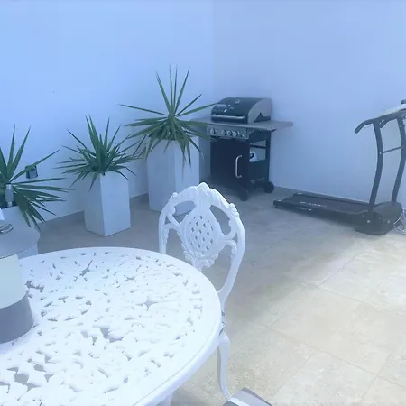 Costa Teguise 3 Bed Villa With Sea View On The Golf Estate * Teguise (Lanzarote)