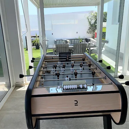 Costa Teguise 3 Bed Villa With Sea View On The Golf Estate