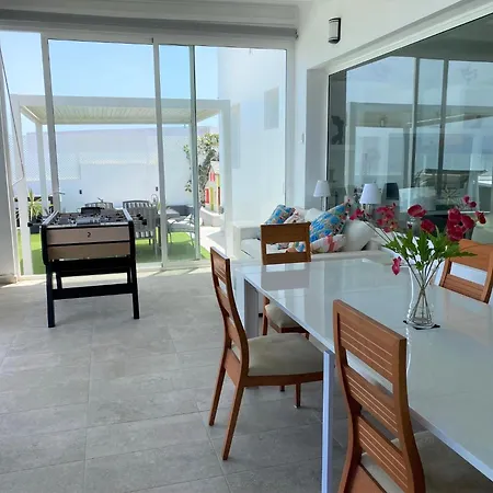 Costa Teguise 3 Bed Villa With Sea View On The Golf Estate * Teguise (Lanzarote)