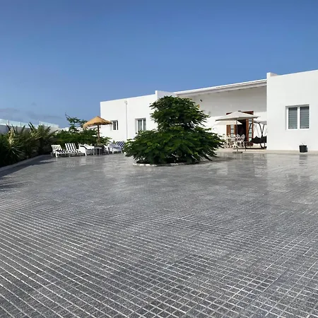 Costa Teguise 3 Bed Villa With Sea View On The Golf Estate