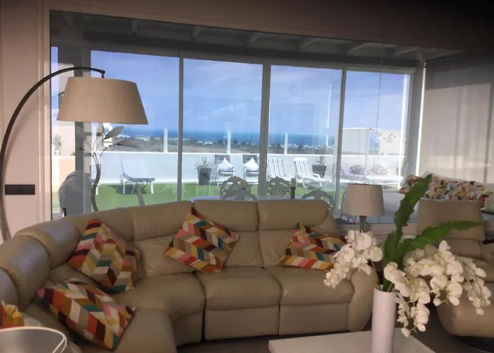 Costa Teguise 3 Bed Villa With Sea View On The Golf Estate * Тегисе