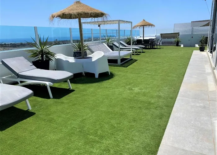 Costa Teguise 3 Bed Villa With Sea View On The Golf Estate Вилла *