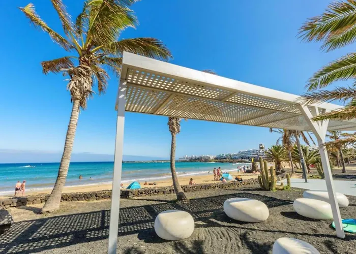 Costa Teguise 3 Bed Villa With Sea View On The Golf Estate Вилла *