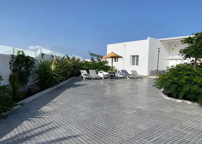Costa Teguise 3 Bed Villa With Sea View On The Golf Estate * Тегисе
