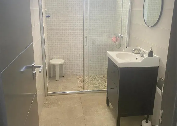 Вилла Costa Teguise 3 Bed Villa With Sea View On The Golf Estate Тегисе