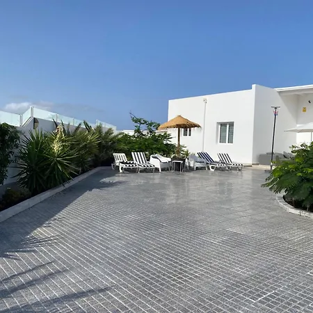 Costa Teguise 3 Bed Villa With Sea View On The Golf Estate * Teguise (Lanzarote)